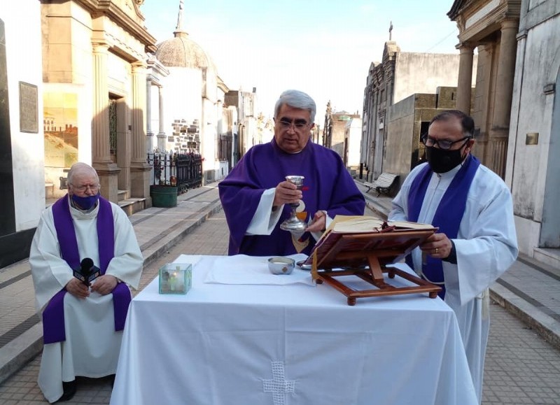 Un pasaje del oficio religioso.