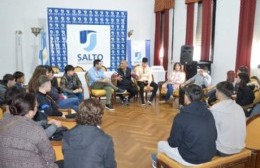 Camilo Alessandro recibió a alumnos de la Escuela San Martín