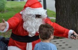 Papa Noel recorrió la ciudad