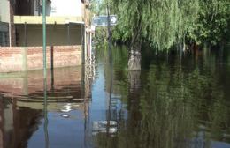 Crecen el río y la preocupación en Salto