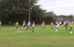 Volvió el fútbol con los más chiquitos